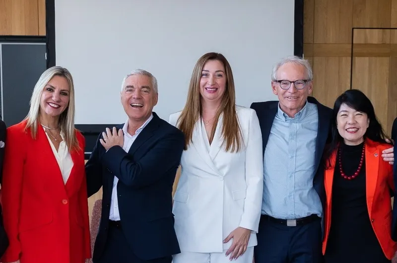 MEIHUNTCorporate Talent Management